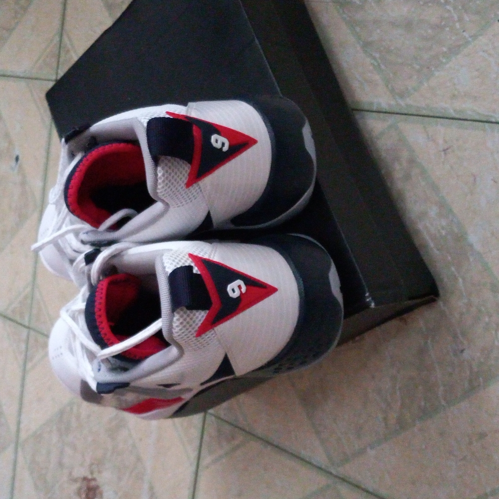 Jordan zoom - Picture 3 of 4